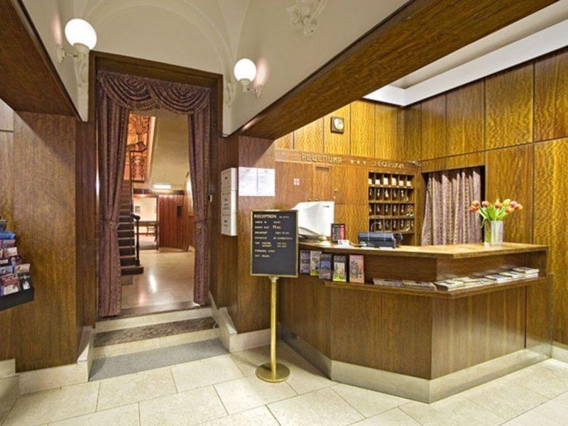 Hotel Sofia 3*